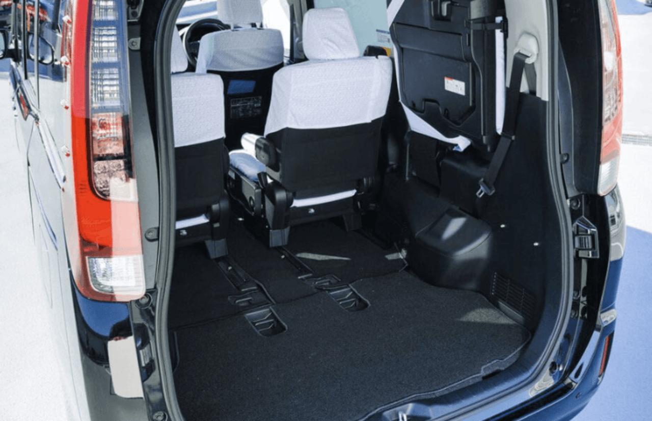 Private Airport Transfers between Narita International Airport and Tokyo Special Wards - image 5