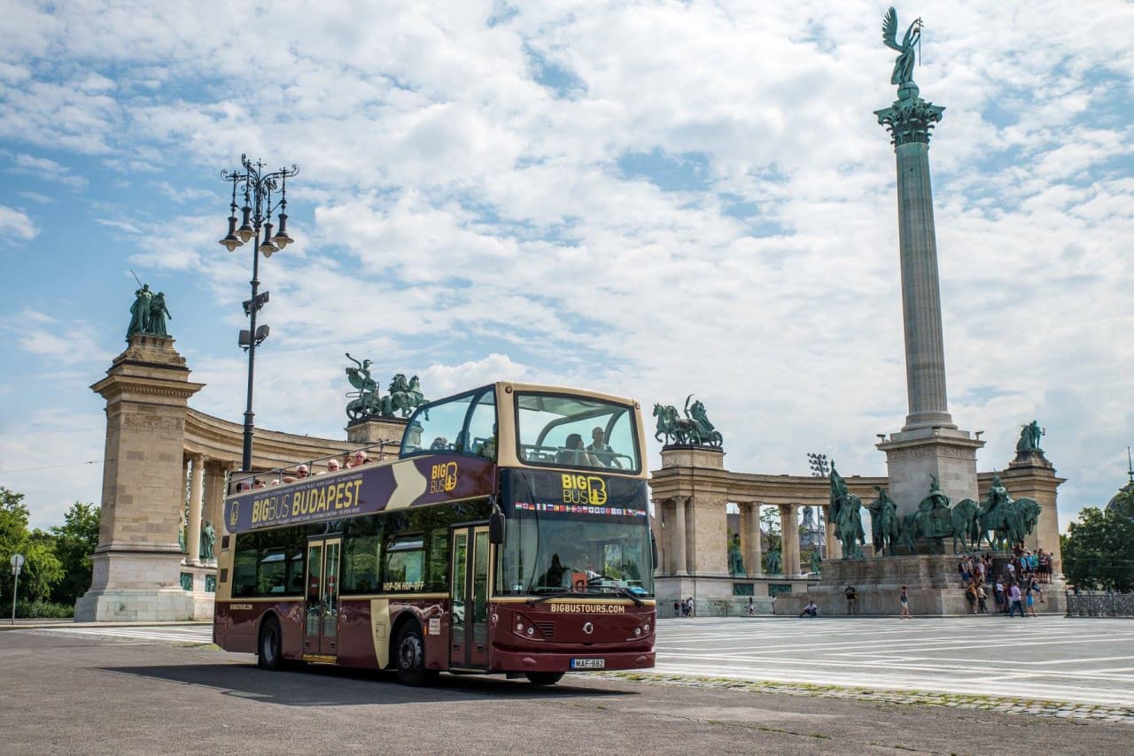 Big Bus Budapest Hop-on Hop-off Bus Tour - main image