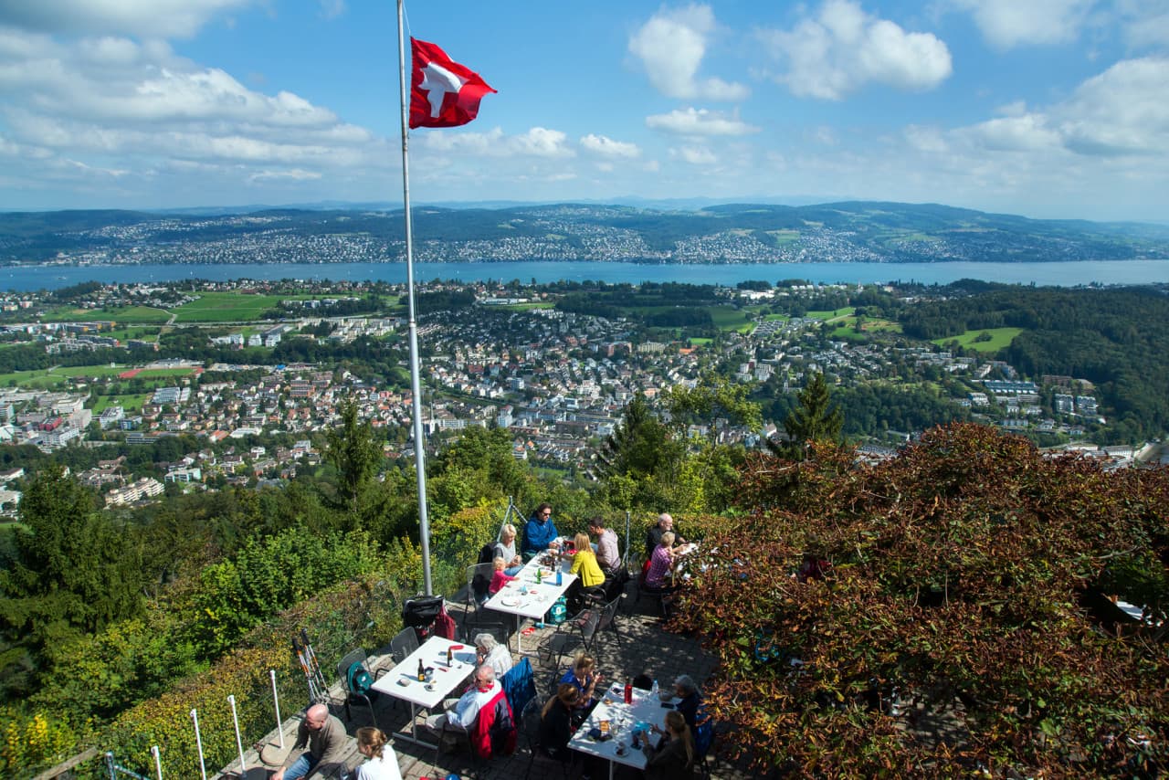 Zurich Sunset Tour and Dinner with Swiss Cheese Fondue - main image