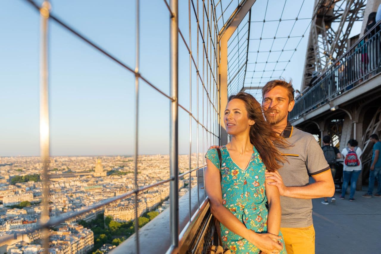 Paris Open-Top Bus Tour and Eiffel Tower Reserved Access - image 9
