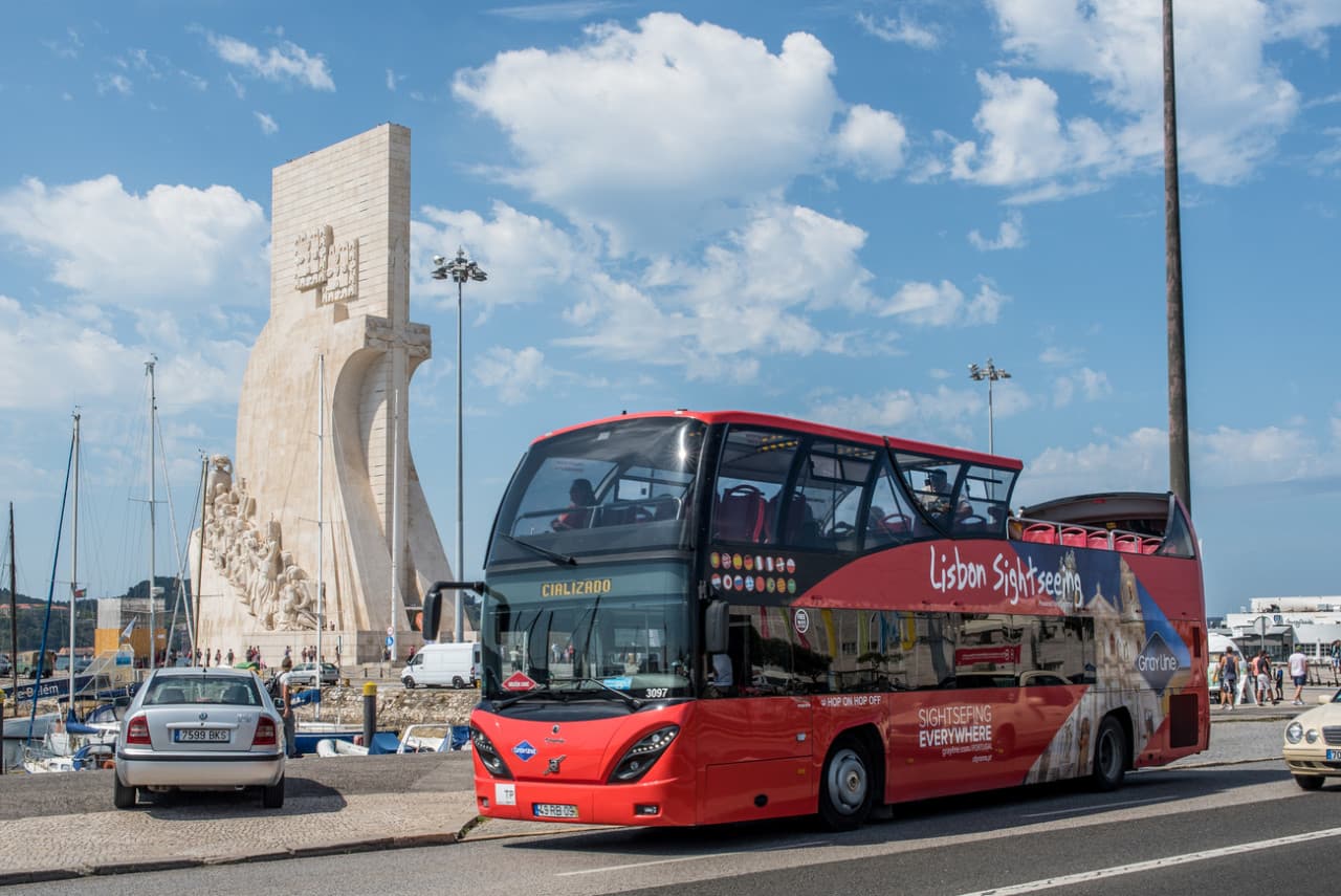 Lisbon Hop-on Hop-off Bus Tour - main image