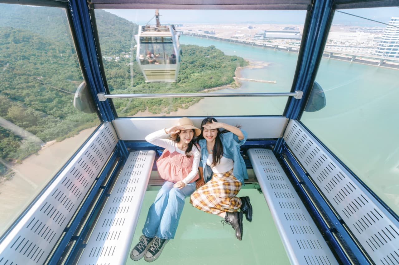 Ngong Ping 360 Cable Car Ticket - image 6