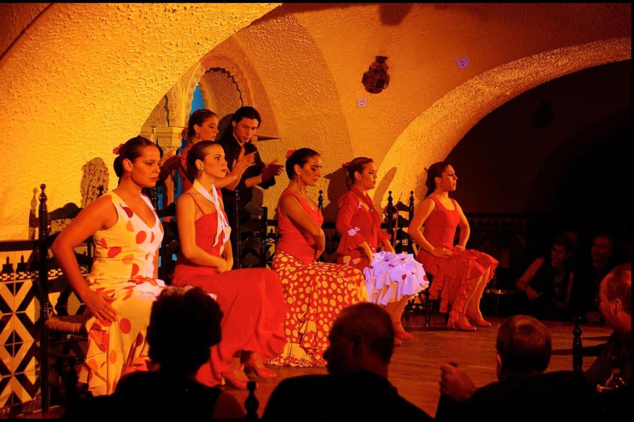 Flamenco Show at Tablao Cordobes - image 3