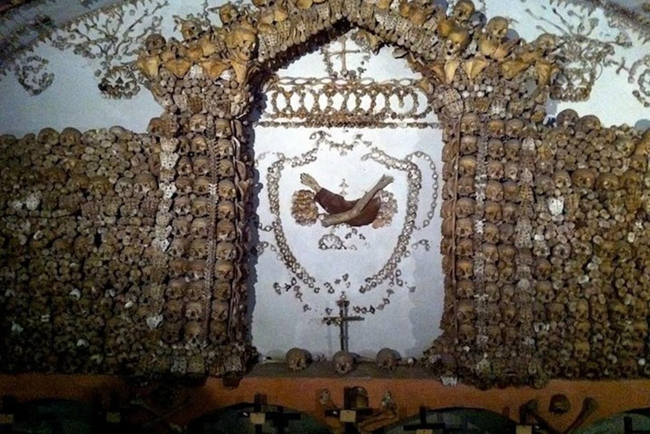 Capuchin Crypt: Guided Tour - image 5