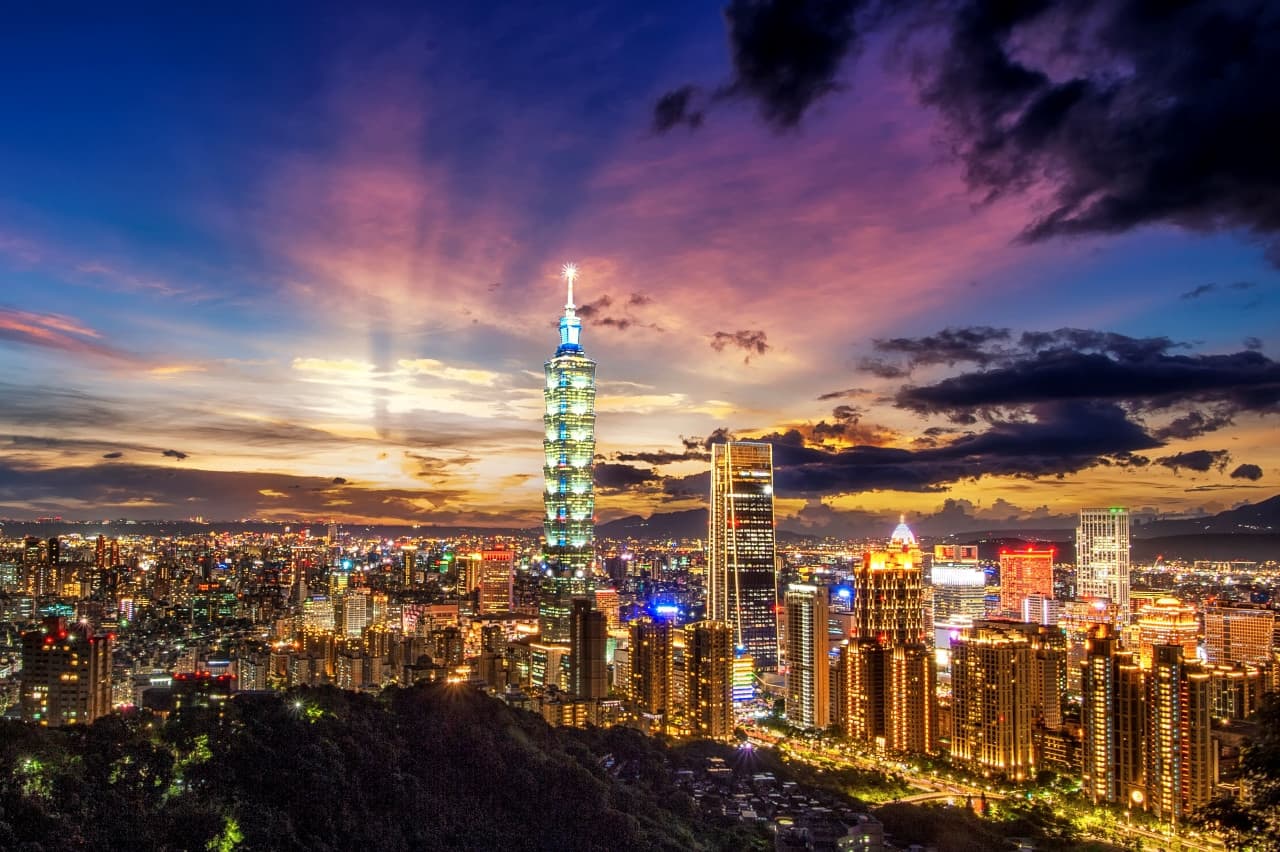 COMBO: Museo Nacional del Palacio + Entrada al Observatorio Taipei 101 - imagen principal