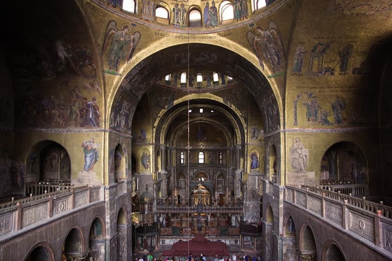 St. Mark's Basilica and Doge's Palace Skip-the-Line Guided Tour - image 9