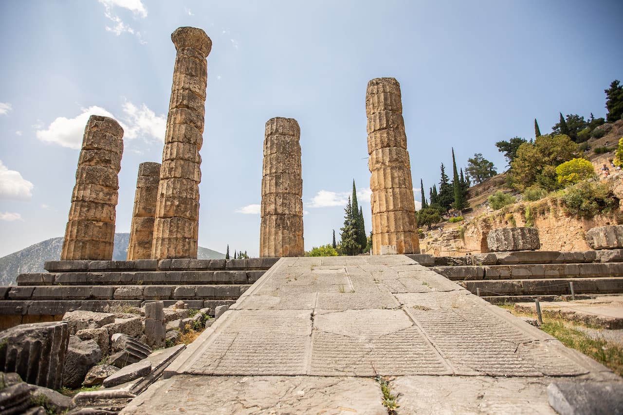 Delphi Archaeological Site Full-Day Tour from Athens - image 4
