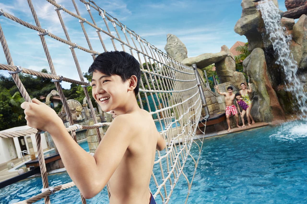 Adventure Cove Waterpark‎ Express Pass - image 4