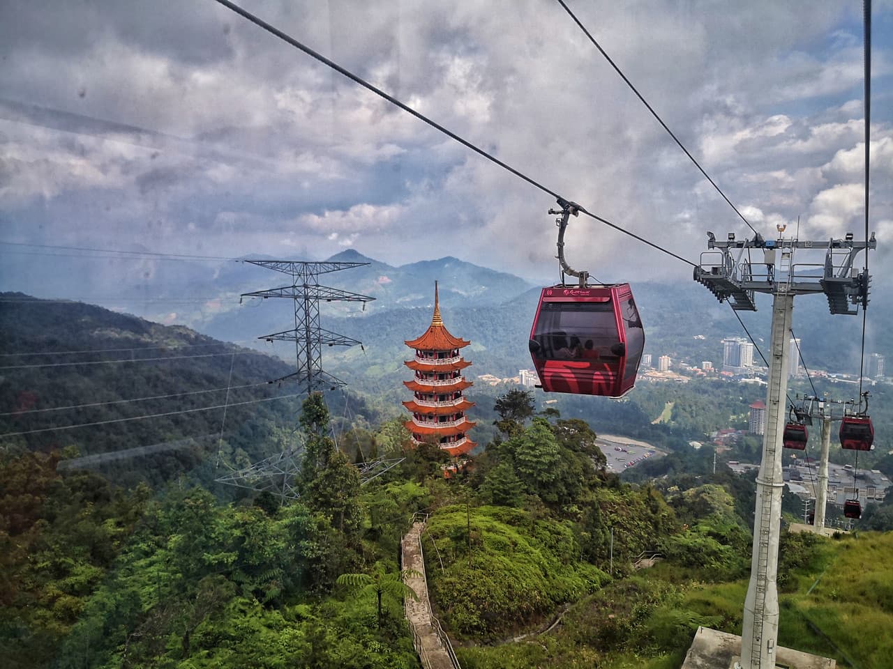 Genting Highlands and Batu Caves Full-Day Tour from Kuala Lumpur - main image