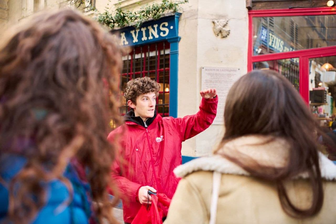 Notre Dame Cathedral Neighbourhood Guided Walking Tour - image 5