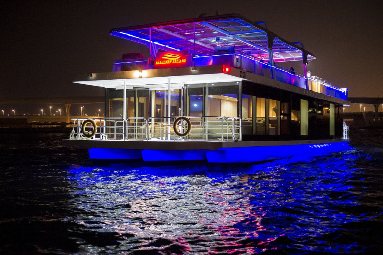 Dubai Marina Sunset or Dinner Cruise with Live Music - image 2