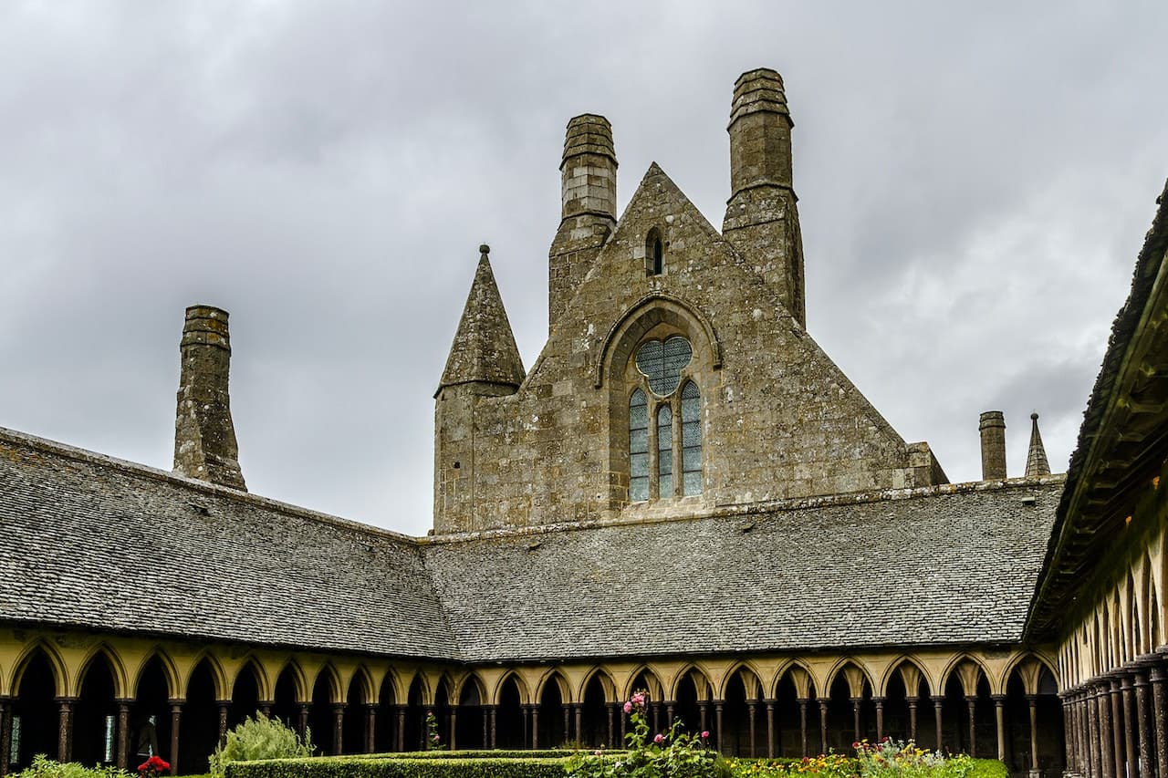 Mont-Saint-Michel Tour from Paris - image 6
