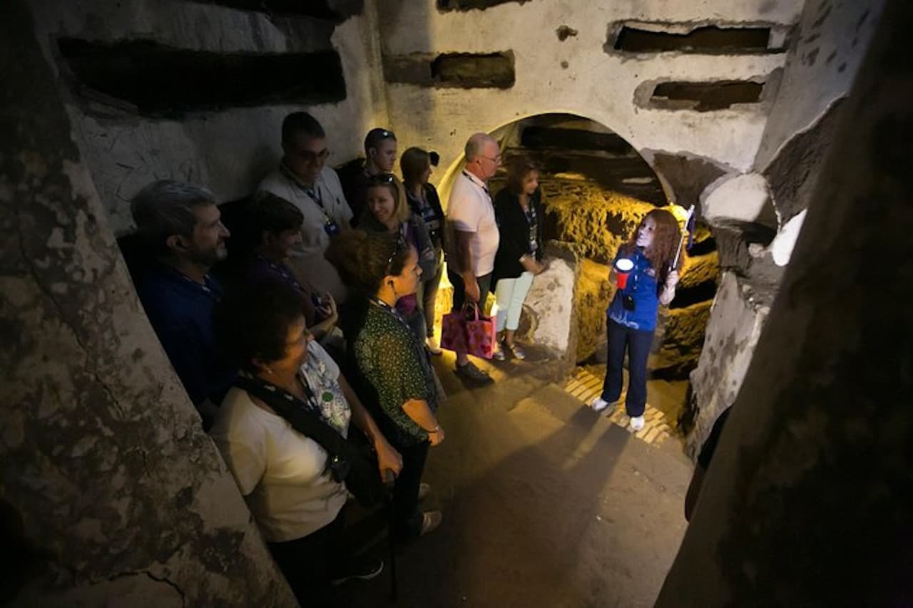 Rome Underground Tour: Capuchin Crypts, Christian Catacombs, Basilica of San Martino ai Monti - imagen 11