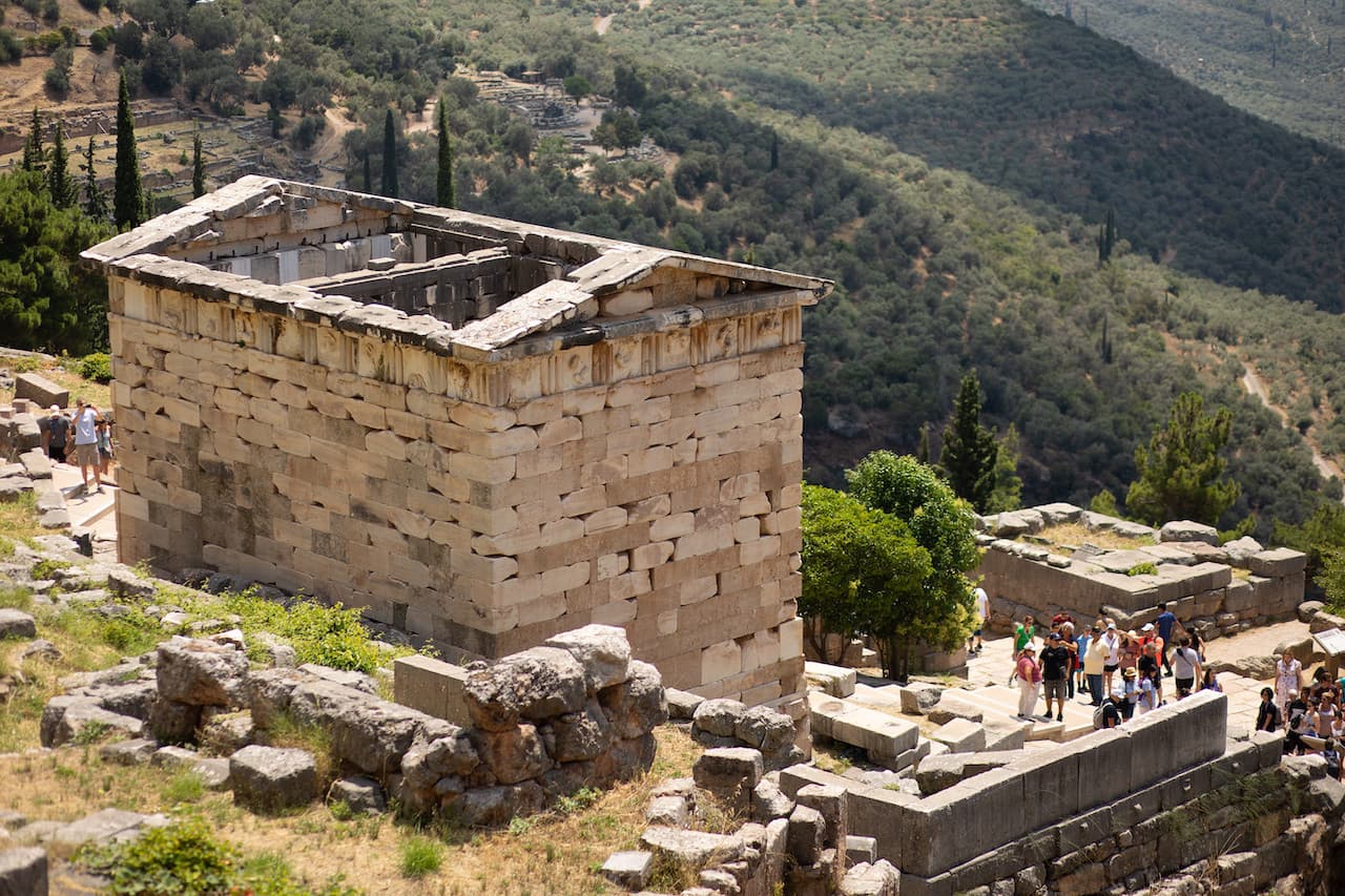 Delphi Archaeological Site and Museum - image 7