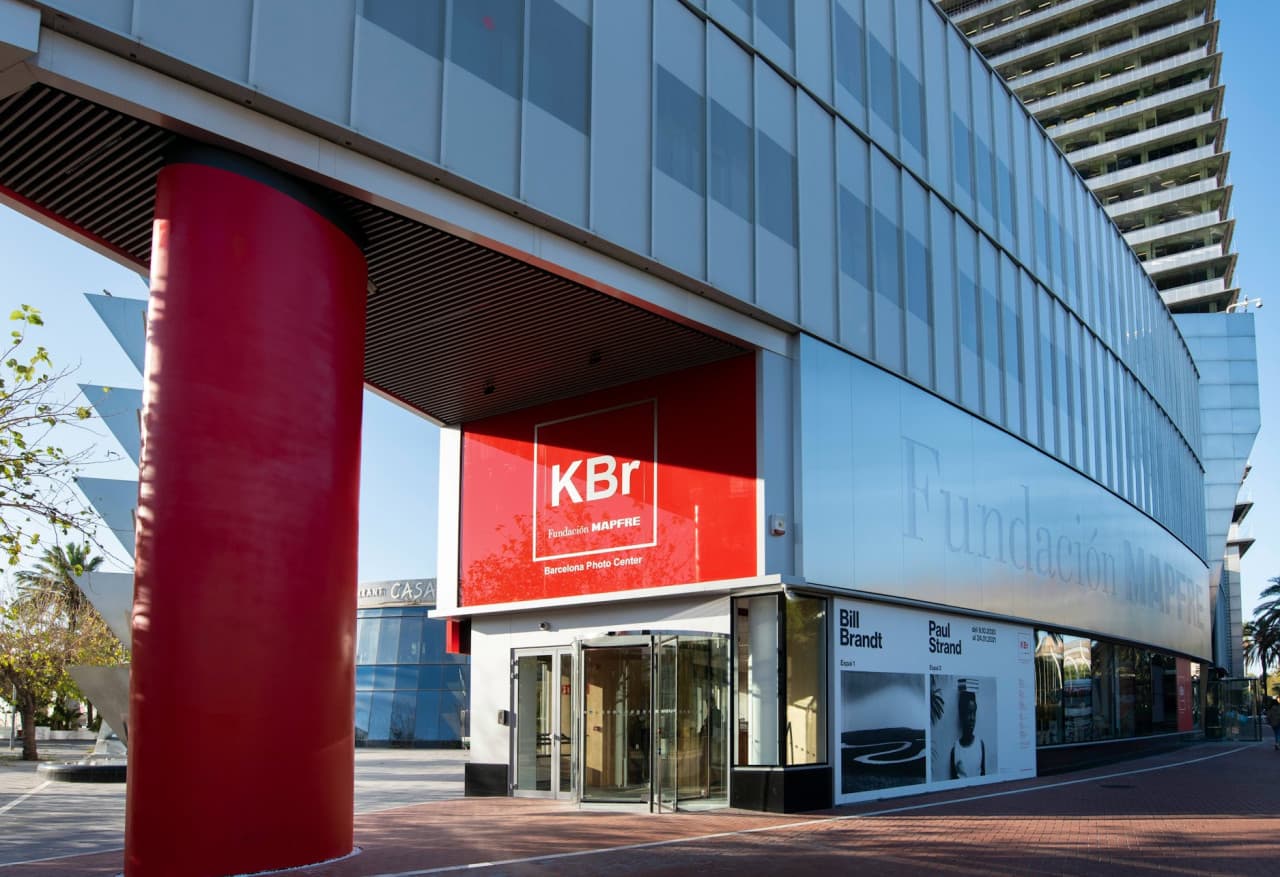 KBR Fundacion MAPFRE: Barcelona Photo Center - image 2
