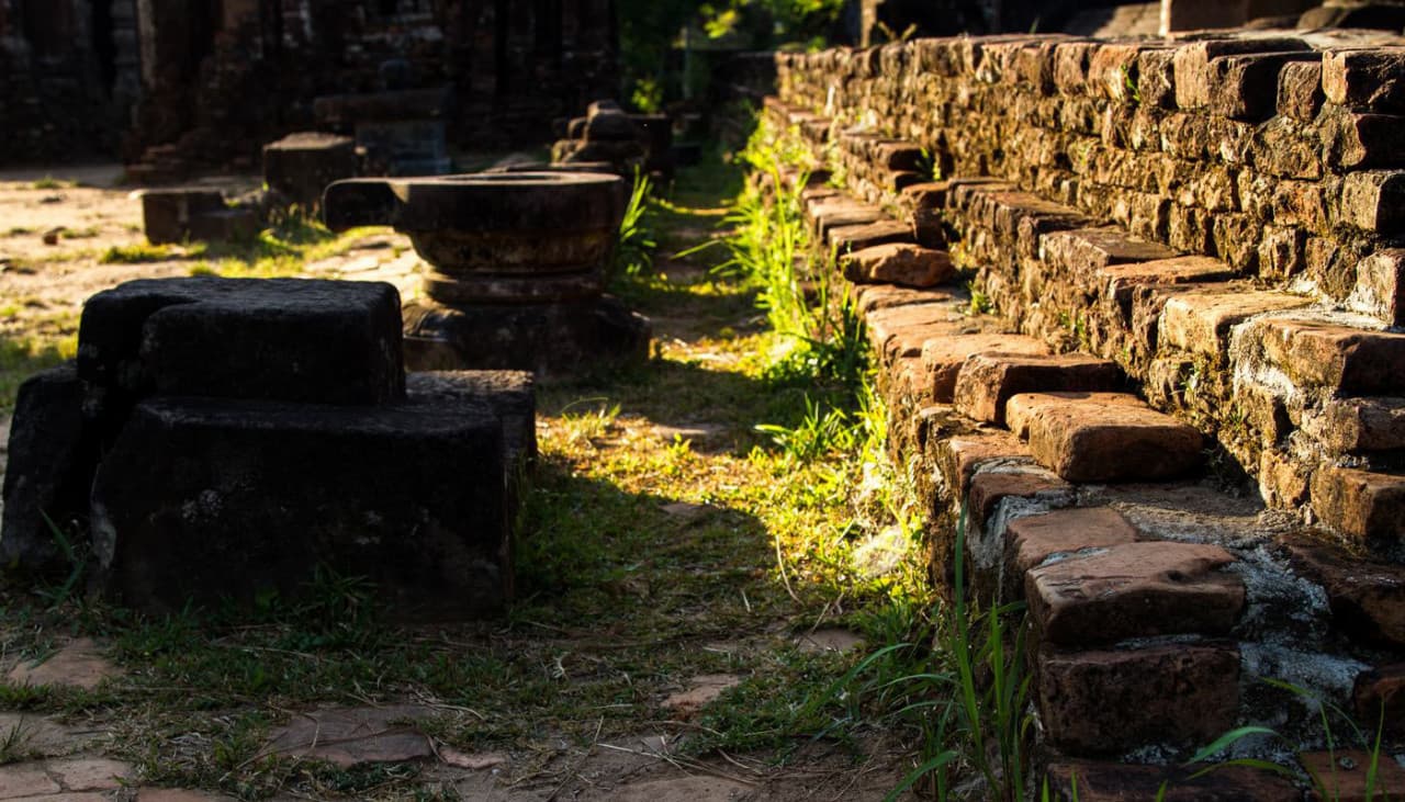 My Son Sanctuary and Hoi An Ancient Town Tour from Da Nang - imagen 5