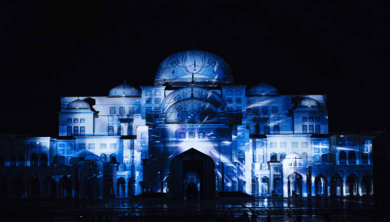 Abu Dhabi Full-Day Tour from Dubai: Sheikh Zayed Mosque, Emirates Palace, Corniche - image 12