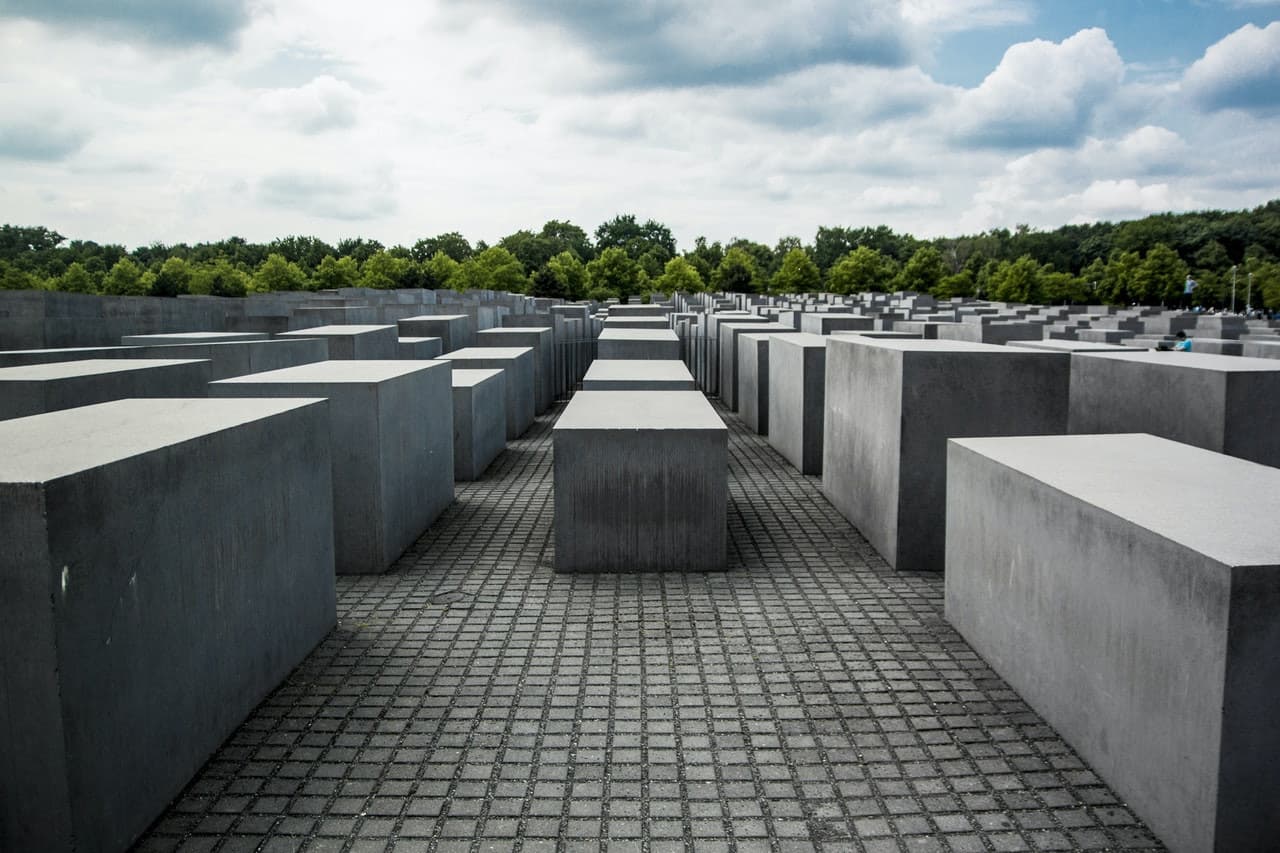 City Tour of Berlin: Audio Guide App - image 3