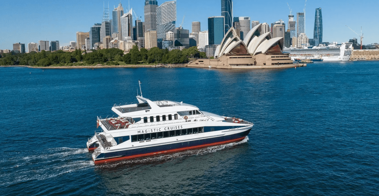 Sydney Harbour Buffet Lunch Cruise aboard Magistic Cruises from Darling Harbour - image 4