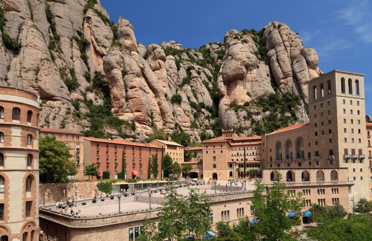 Montserrat Sunrise Tour from Barcelona - image 5