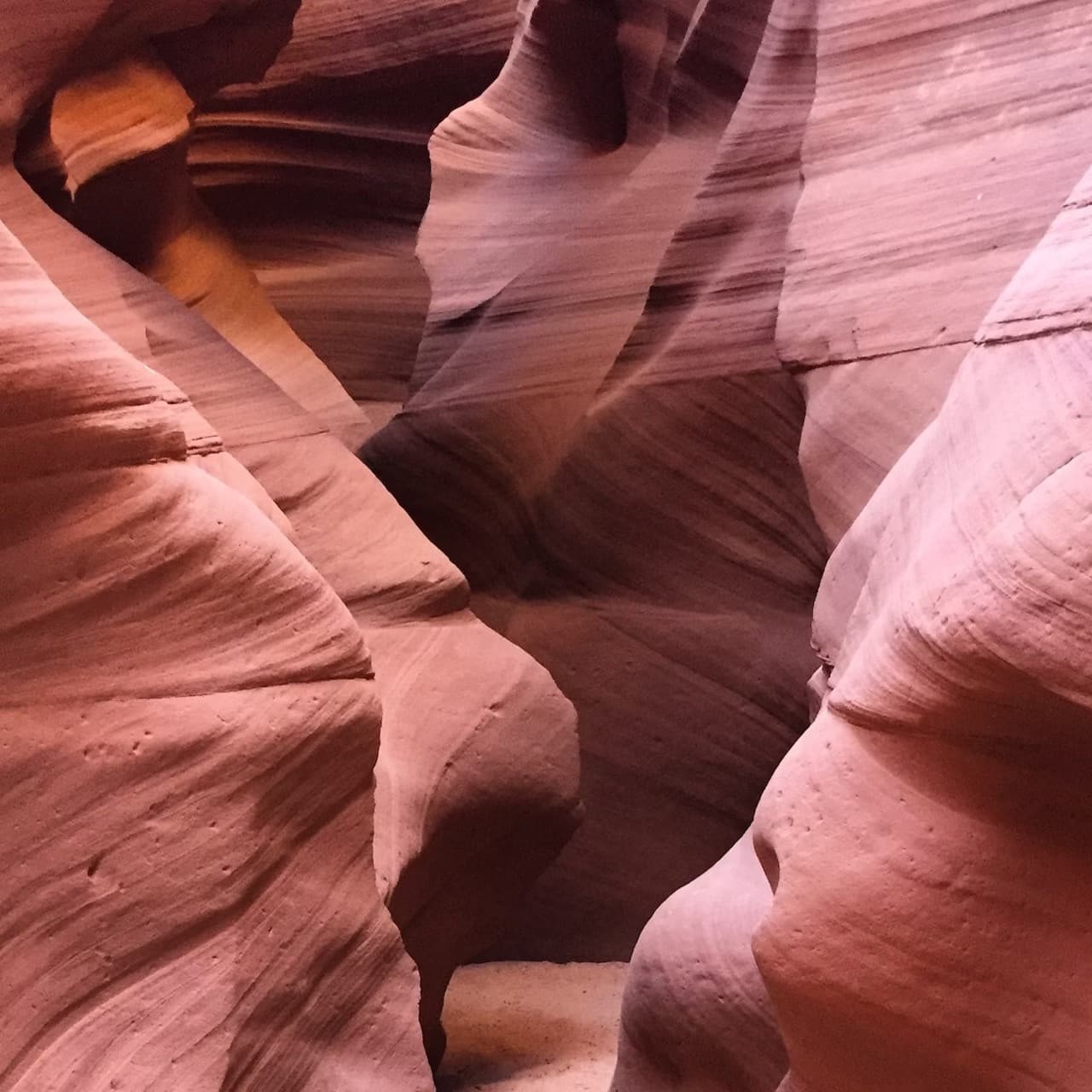 Antelope Canyon X and Horseshoe Bend Tour from Las Vegas - image 3