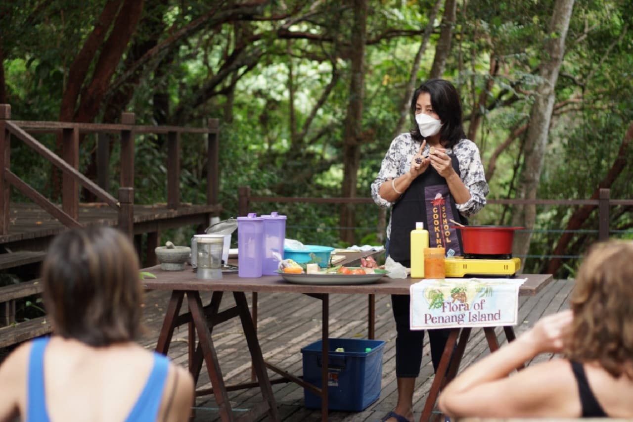 Cooking Class at Tropical Spice Garden - image 2