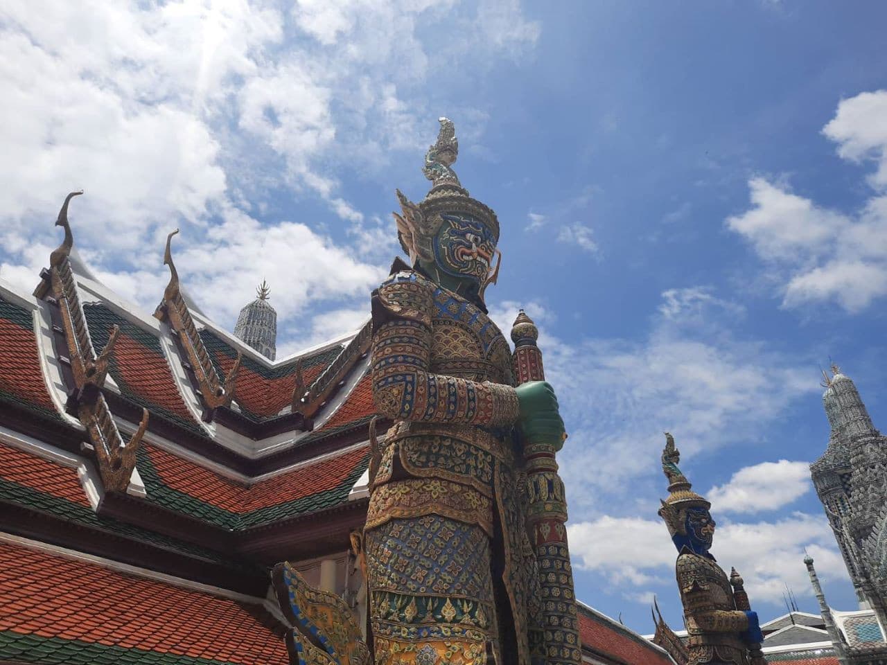 Grand Palace and Wat Phra Kaew Walking Tour - image 7