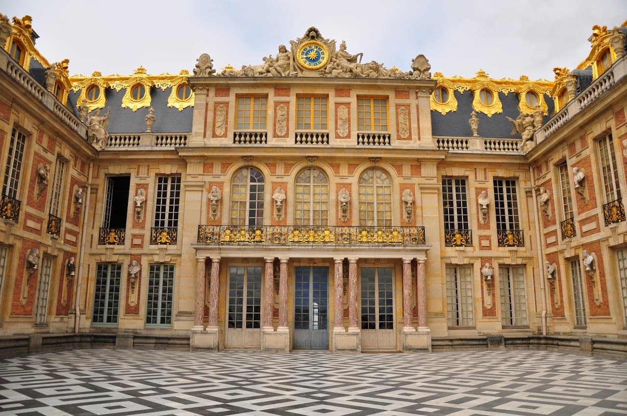 Entrada al Palacio de Versalles - imagen 4
