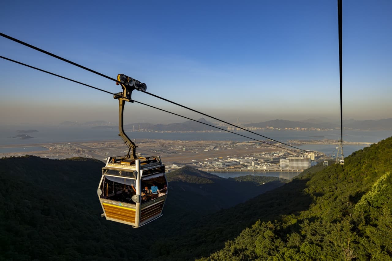 Ngong Ping 360 Cable Car Ticket - image 8