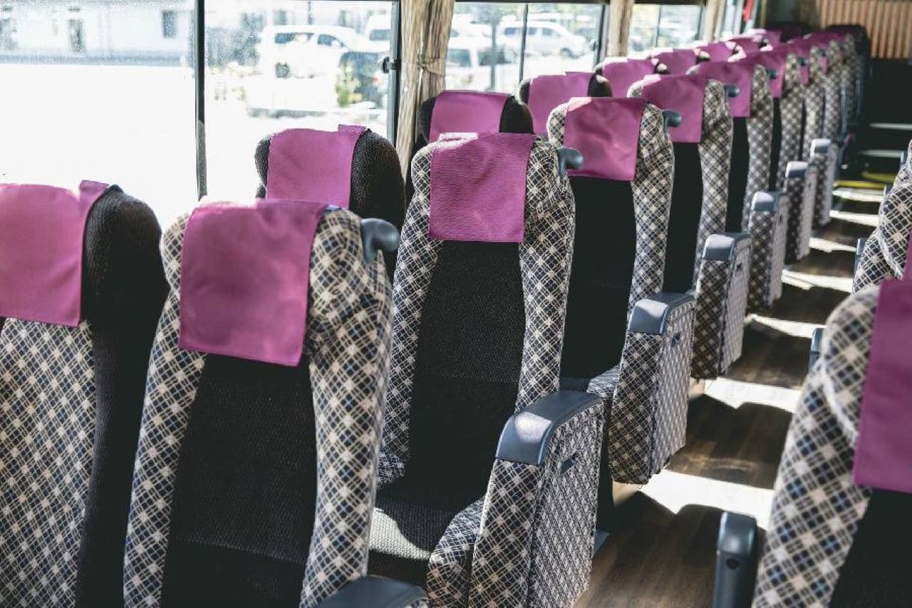 Kansai Limousine Bus - Kansai Airport to/from Osaka Umeda/Namba OCAT/Kyoto/Tempozan/USJ - image 5