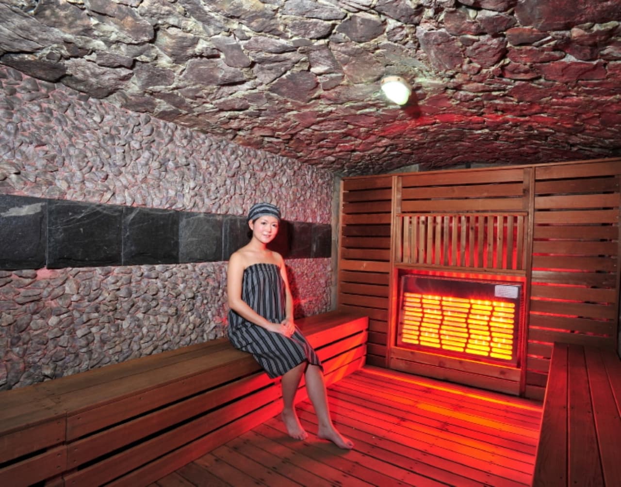 Myeongdong Hana Mud Massage Sauna Experience - main image