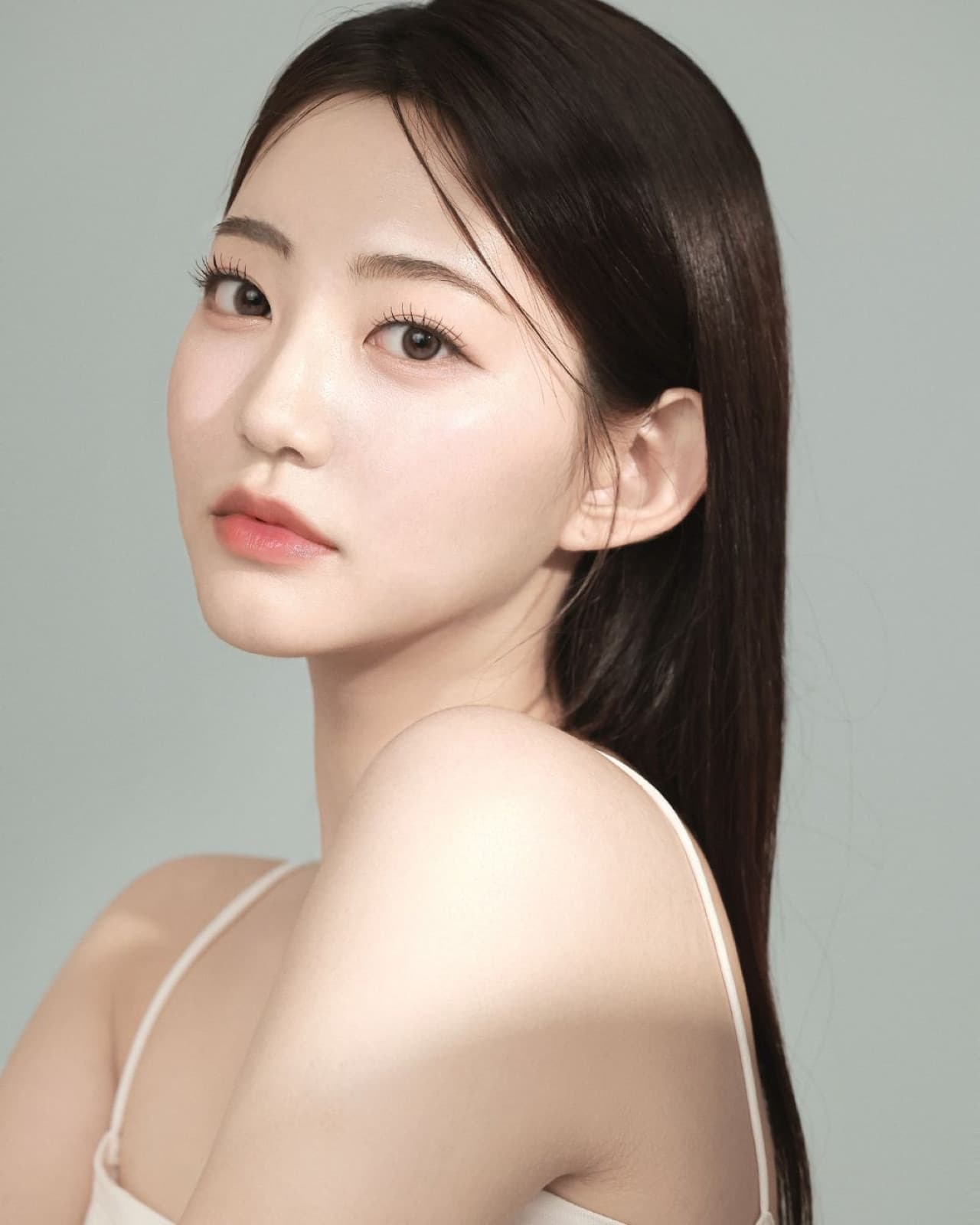 Korean Celebrity Salon Experience: Beauty Make-up and Hair Styling - image 3