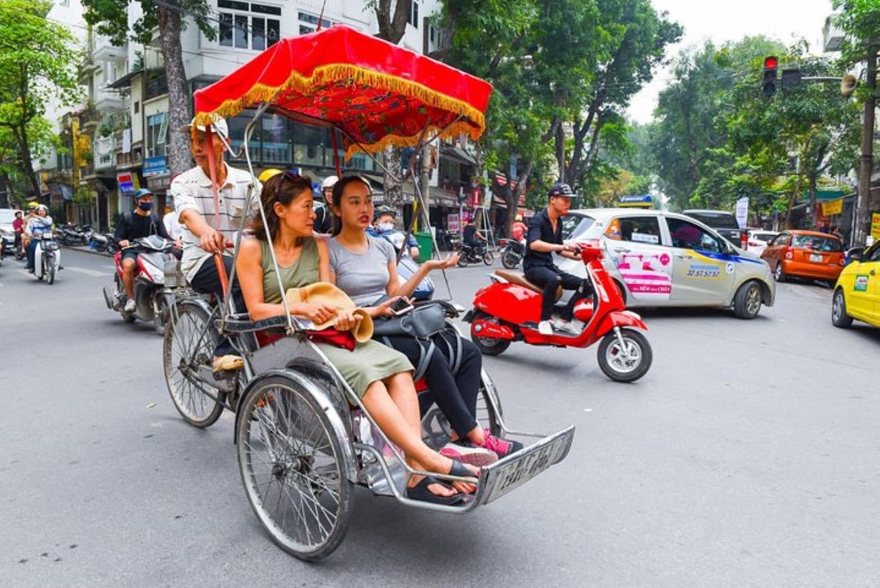 Hanoi Old Quarter Cyclo Tour with Egg Coffee Experience - main image