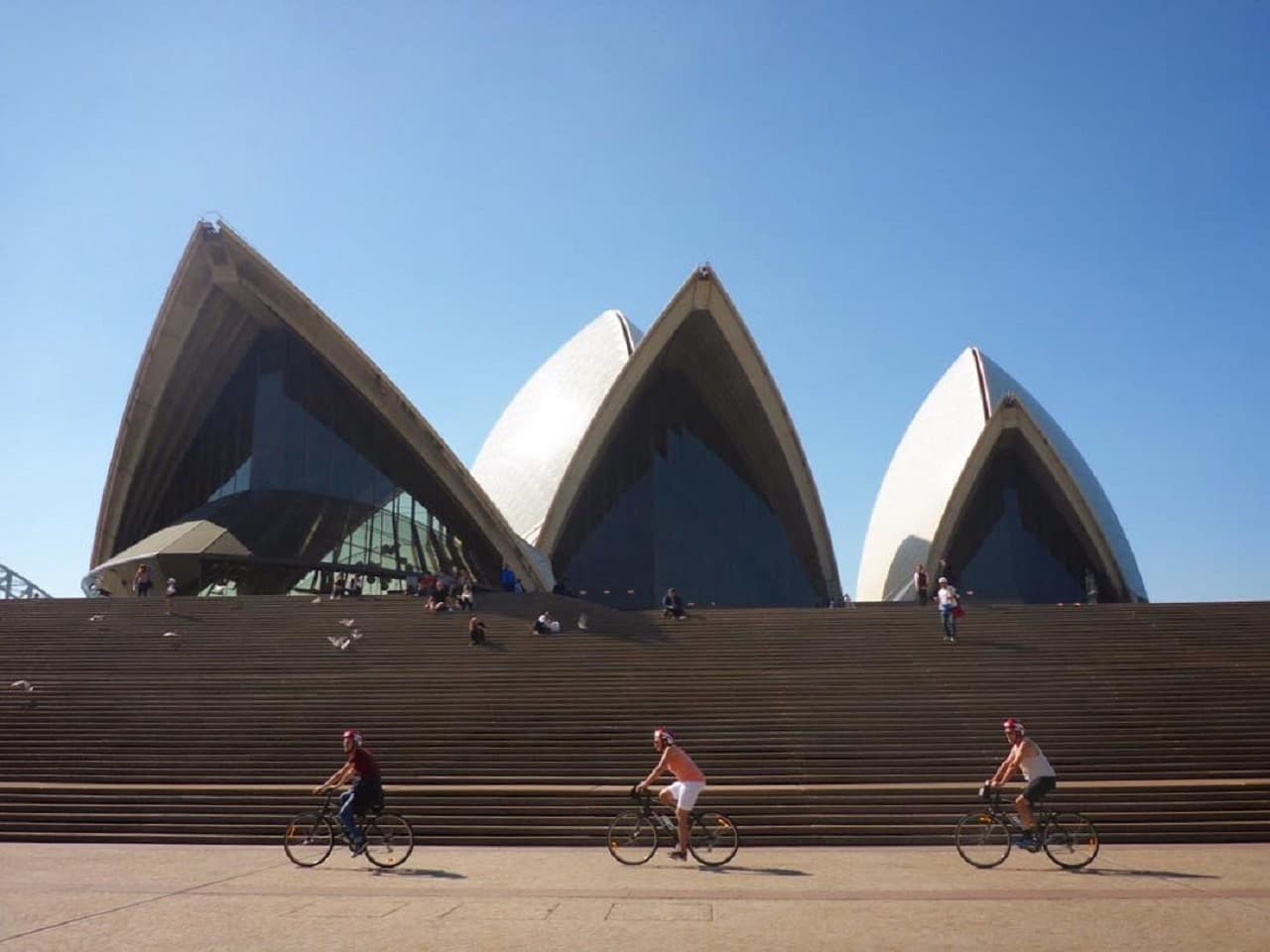 Sydney Highlights 2.5-Hour Bike Tour - image 2