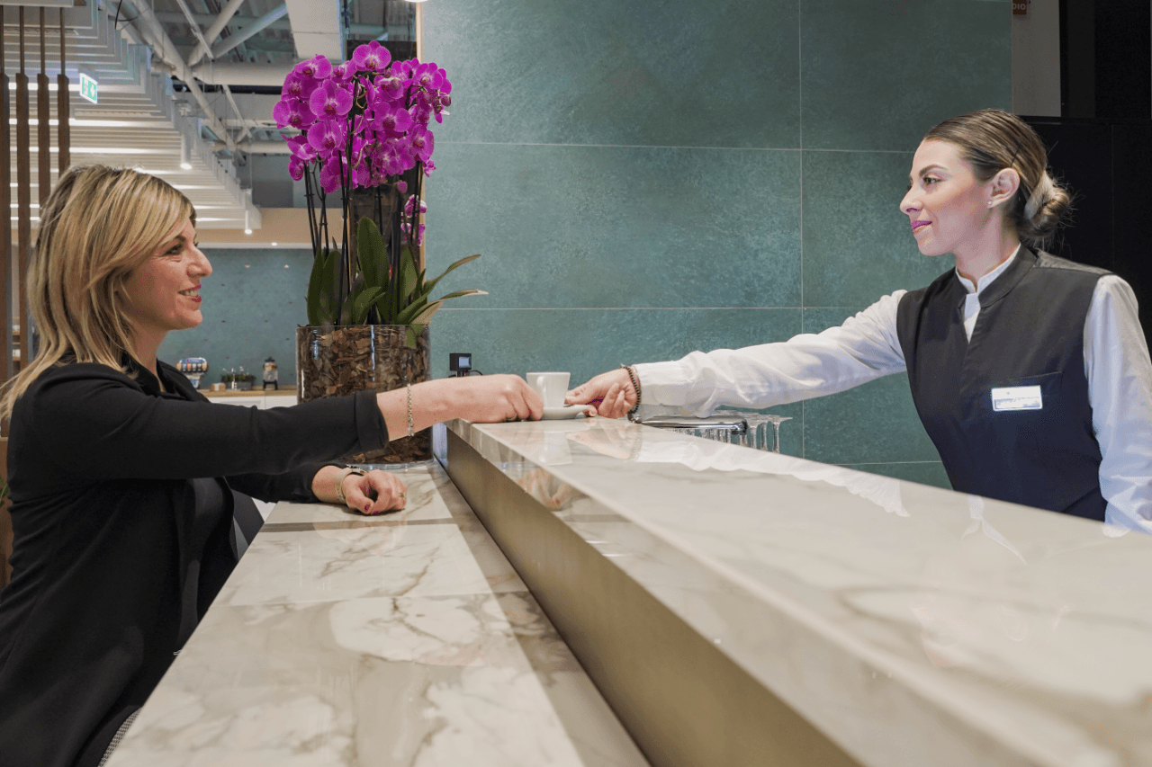Plaza Premium Lounge - Leonardo da Vinci-Fiumicino Airport Terminal 1 - image 3