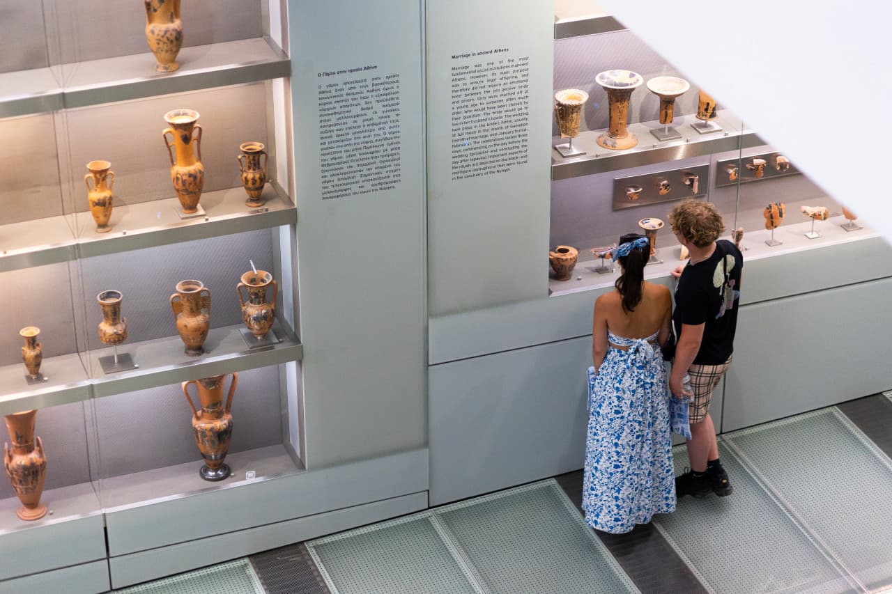 Acropolis Museum Skip-the-Line Ticket + Audio Guide - image 2