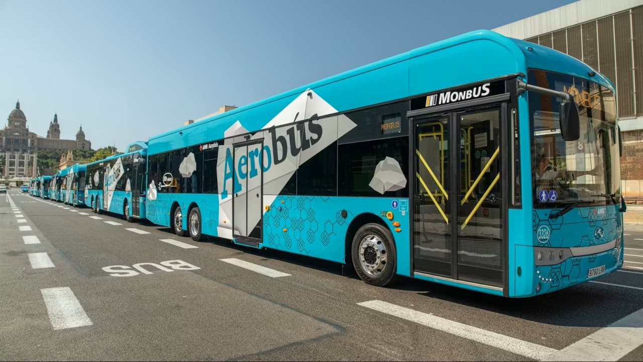 Aerobús Barcelona: Transfer Between Airport & City Center - image 3