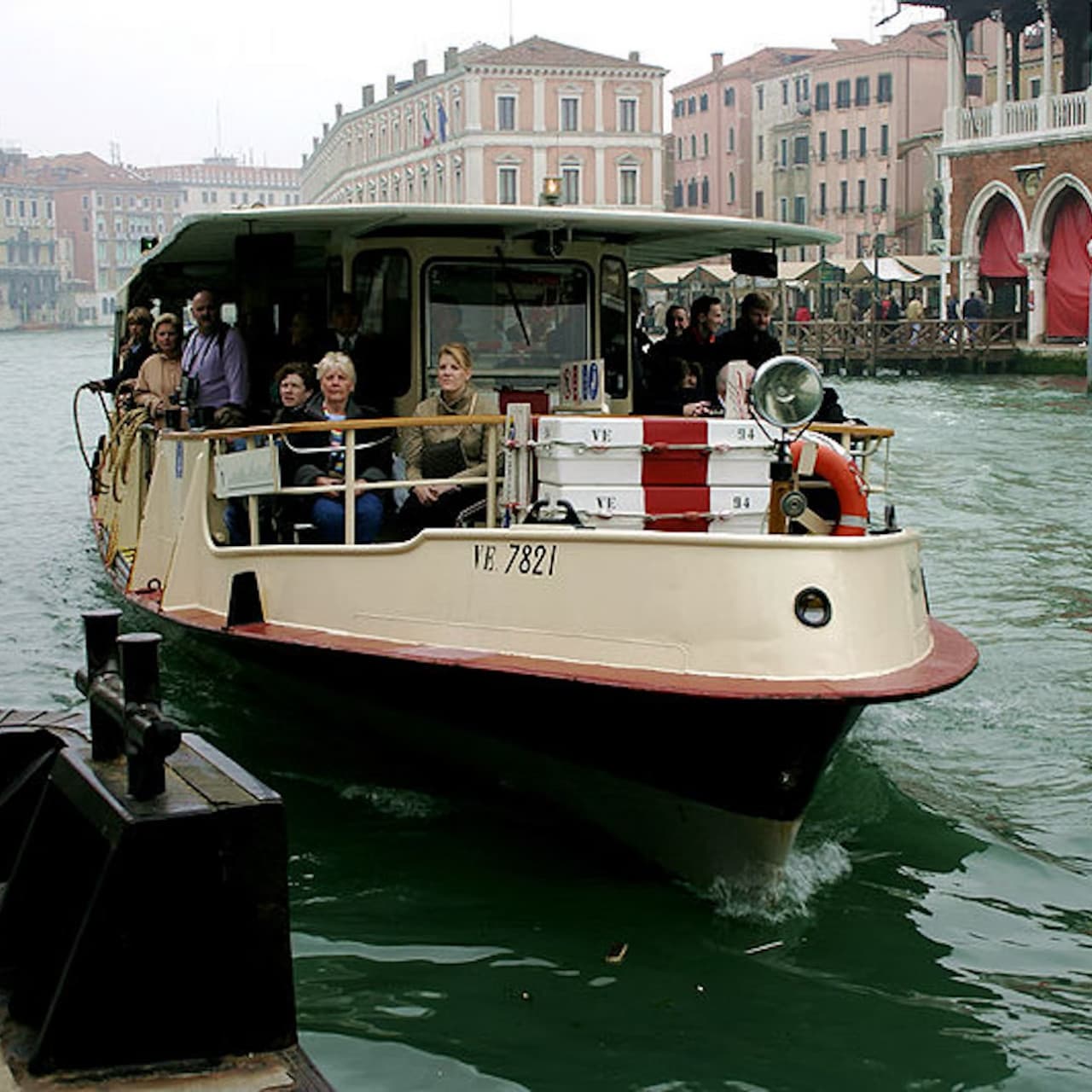 Vaporetto Pass: Venice Public Transport Ticket - image 5