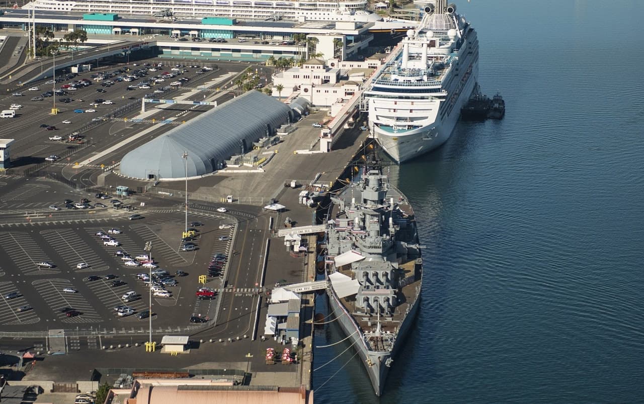 Battleship Iowa Museum - image 2