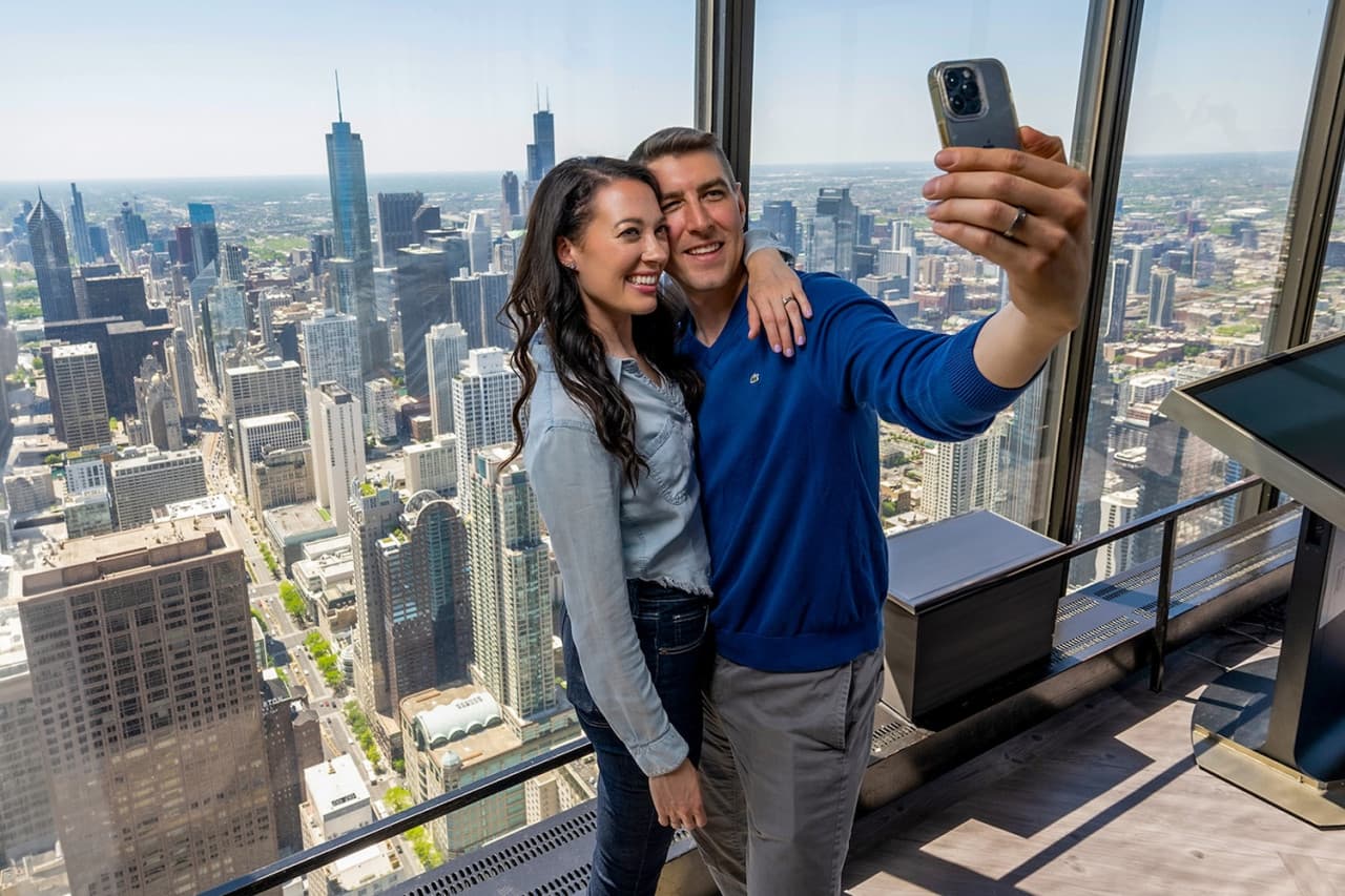 360 CHICAGO Observation Deck Ticket - image 2