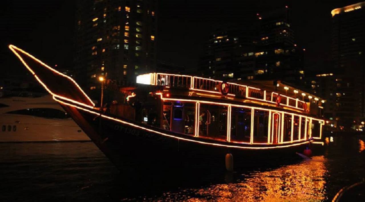 Dubai Dhow Cruise with Dinner & Live Entertainment - image 4
