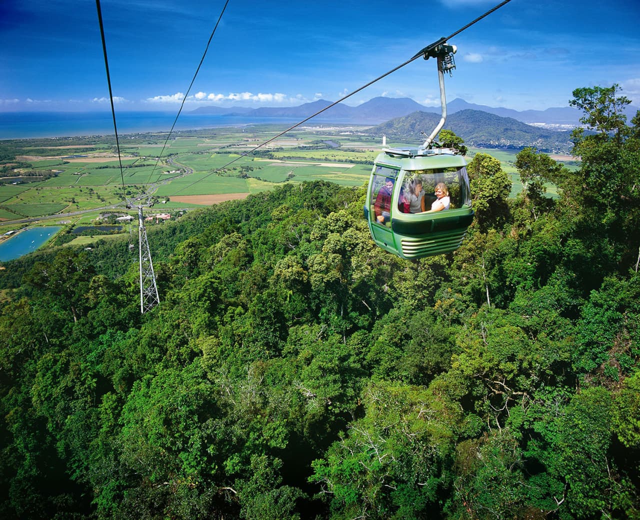 Full-Day Kuranda Tour with Skyrail Cableway, Scenic Railway and Rainforestation - image 5