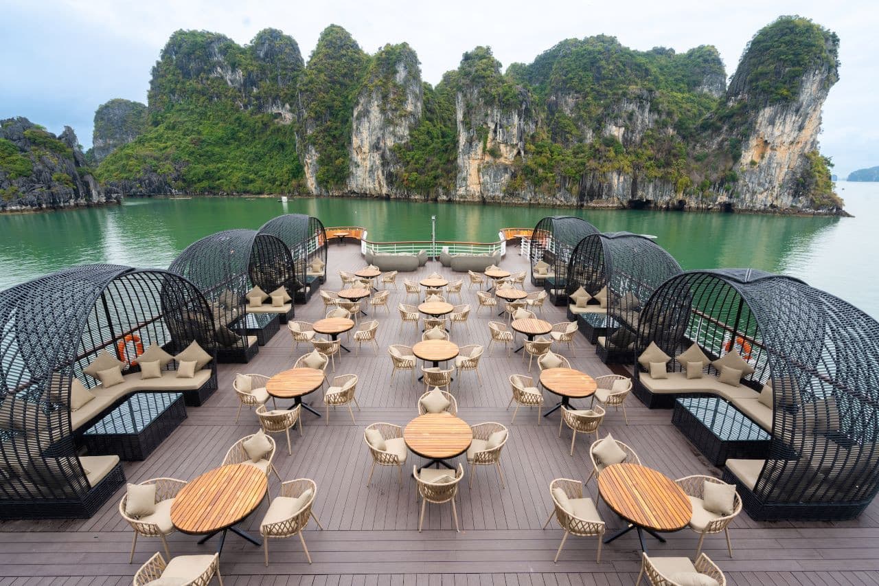 Halong Bay Premium Cruise aboard Ambassador Cruise - image 4