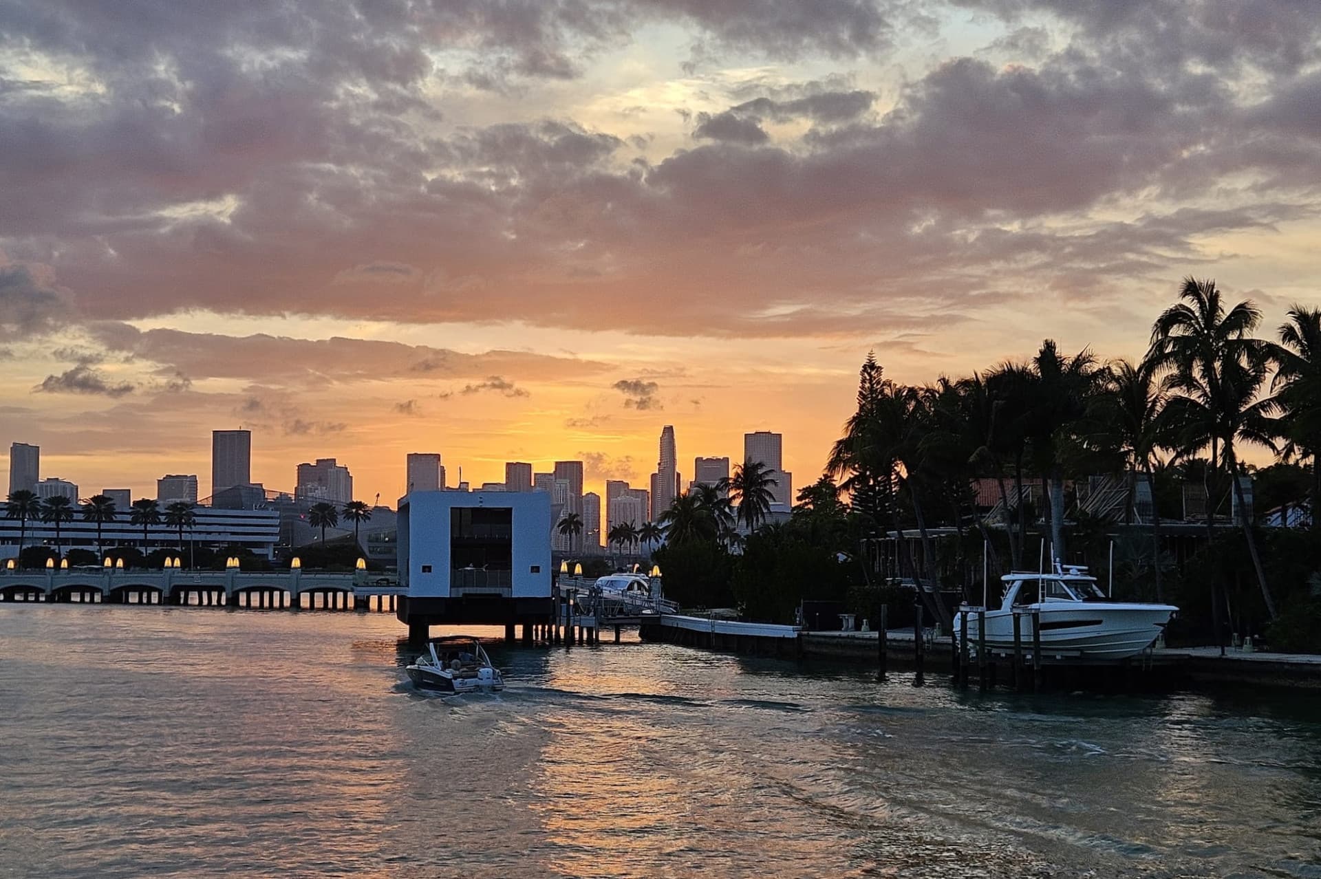Crucero al atardecer por la bahía de Biscayne y las mansiones de los millonarios en Miami - imagen 11