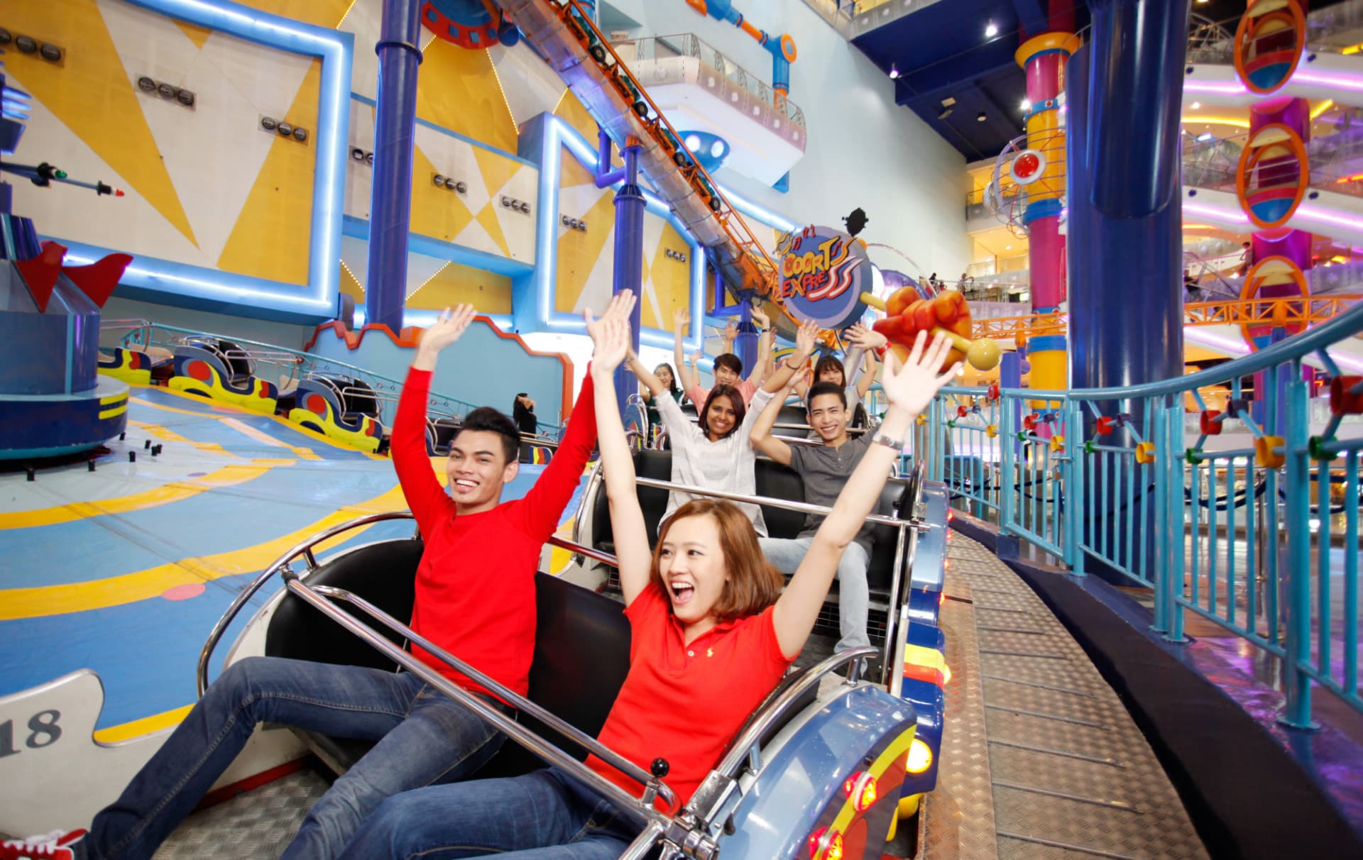 COMBO: Aquaria KLCC + Berjaya Times Square Theme Park Tickets - image 4