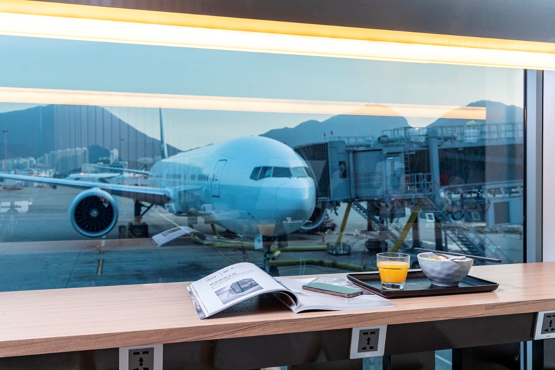Plaza Premium Lounge - Hong Kong International Airport Terminal 1 - main image