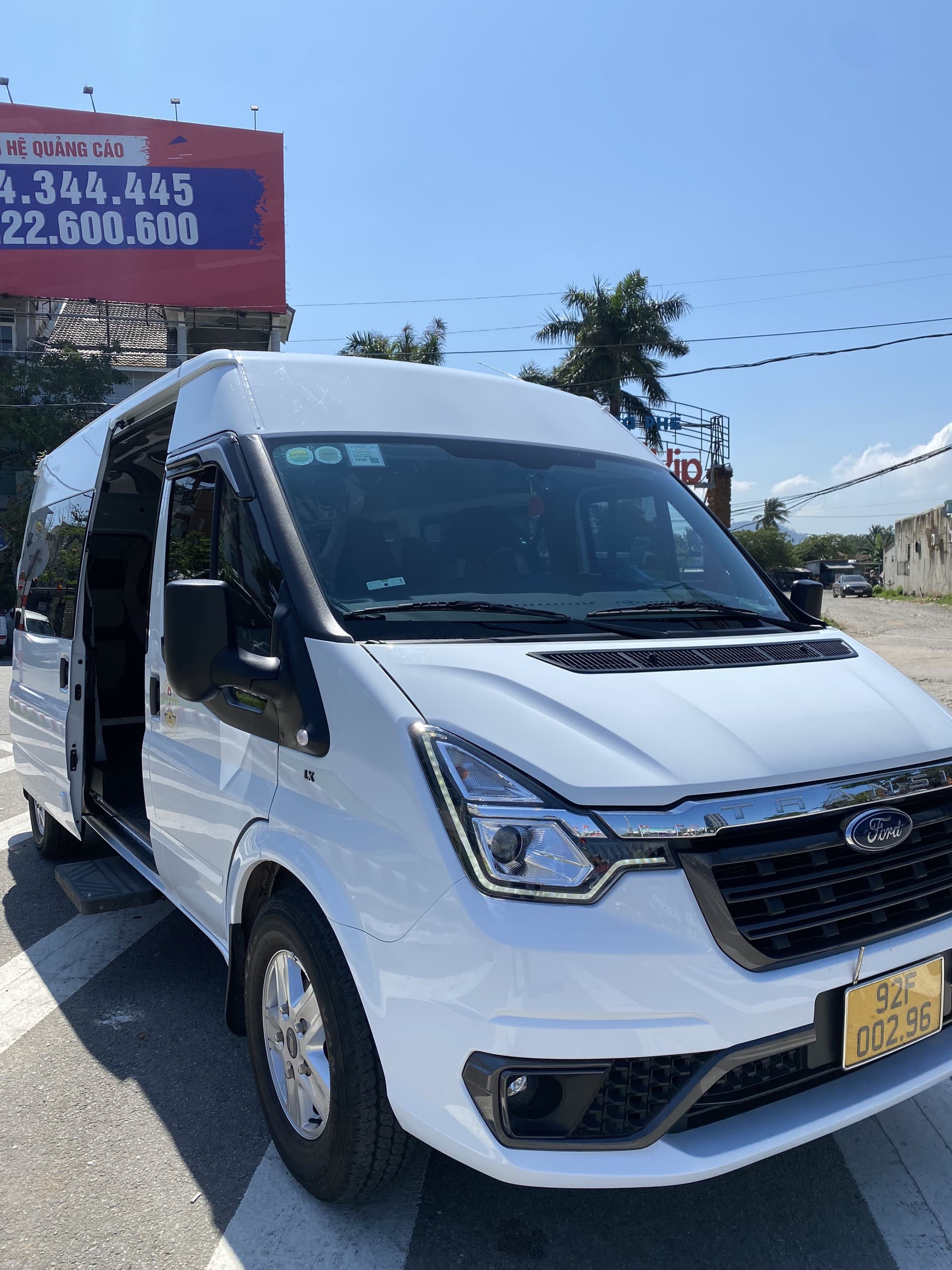 Autobús lanzadera entre Da Nang y Ba Na Hills - imagen 2