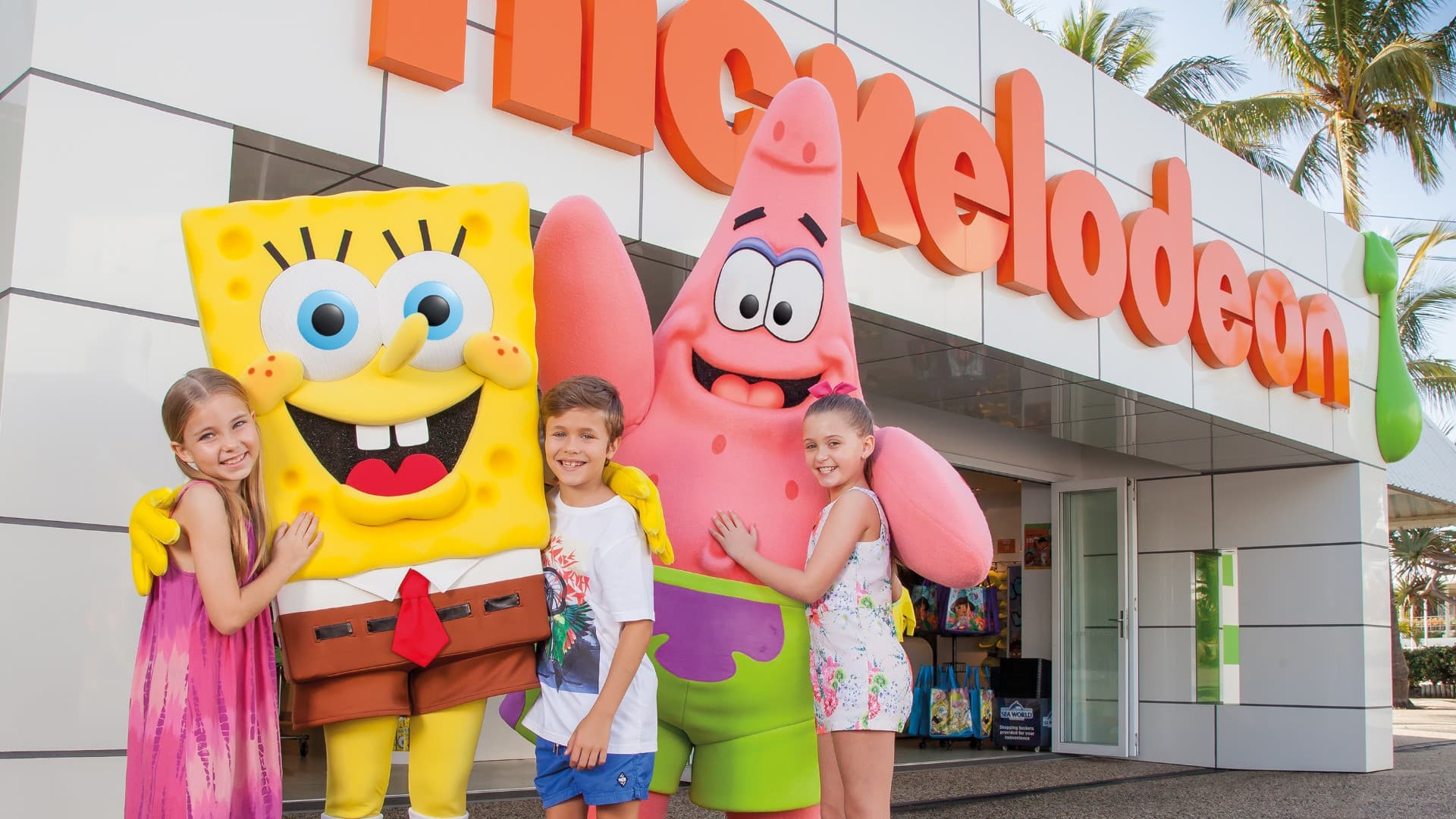 Gold Coast Warner Bros. Movie World, Sea World, Paradise Country and Wet'n'Wild Multiday Pass - image 16