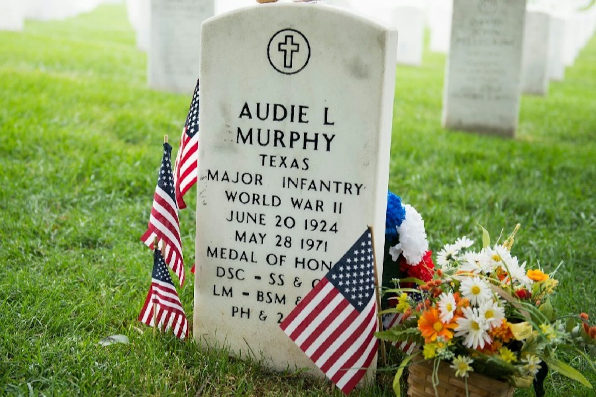Private Walking Tour of Arlington National Cemetery - image 6