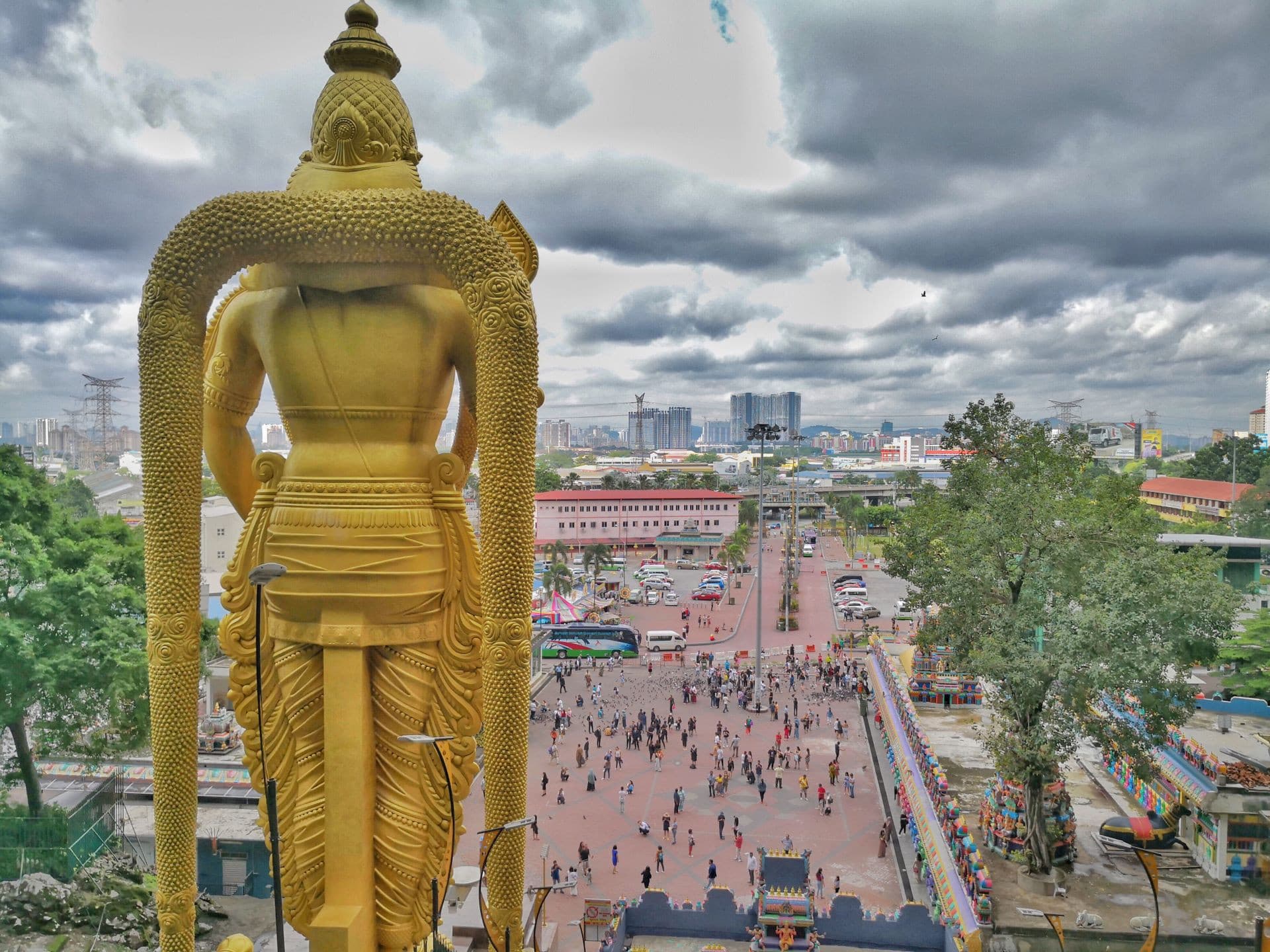 Batu Caves and Kuala Lumpur Countryside Tour - image 9
